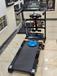 Treadmill with 2×1kg Neoprene Dumbbells, Massage Belt & Waist Trainer