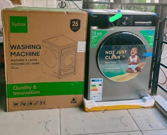 Syinix 12kg front load wash and spin